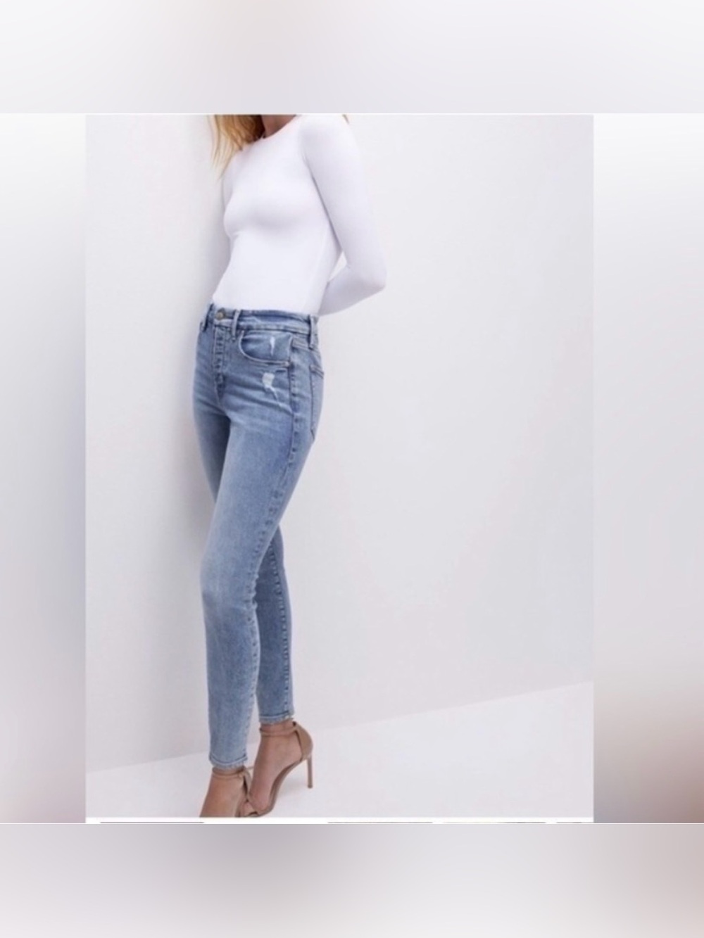 GOOD AMERICAN Good Legs Destroyed Hem GLRE075T High Rise Light Wash Jeans 4/27